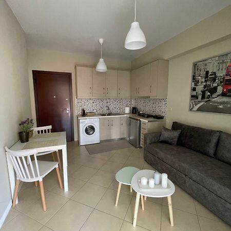 V&V Apartment Tripoli Bagian luar foto