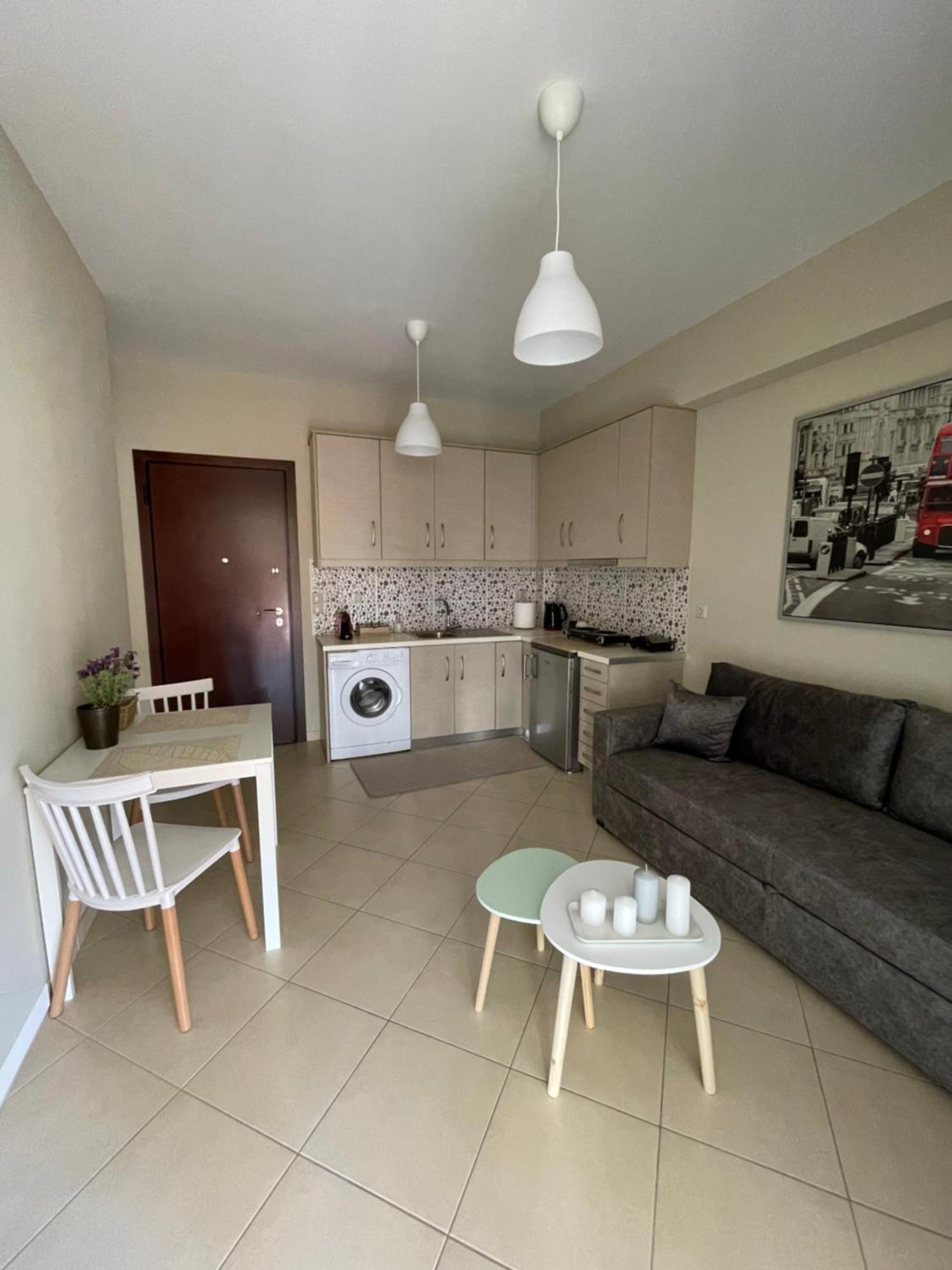 V&V Apartment Tripoli Bagian luar foto