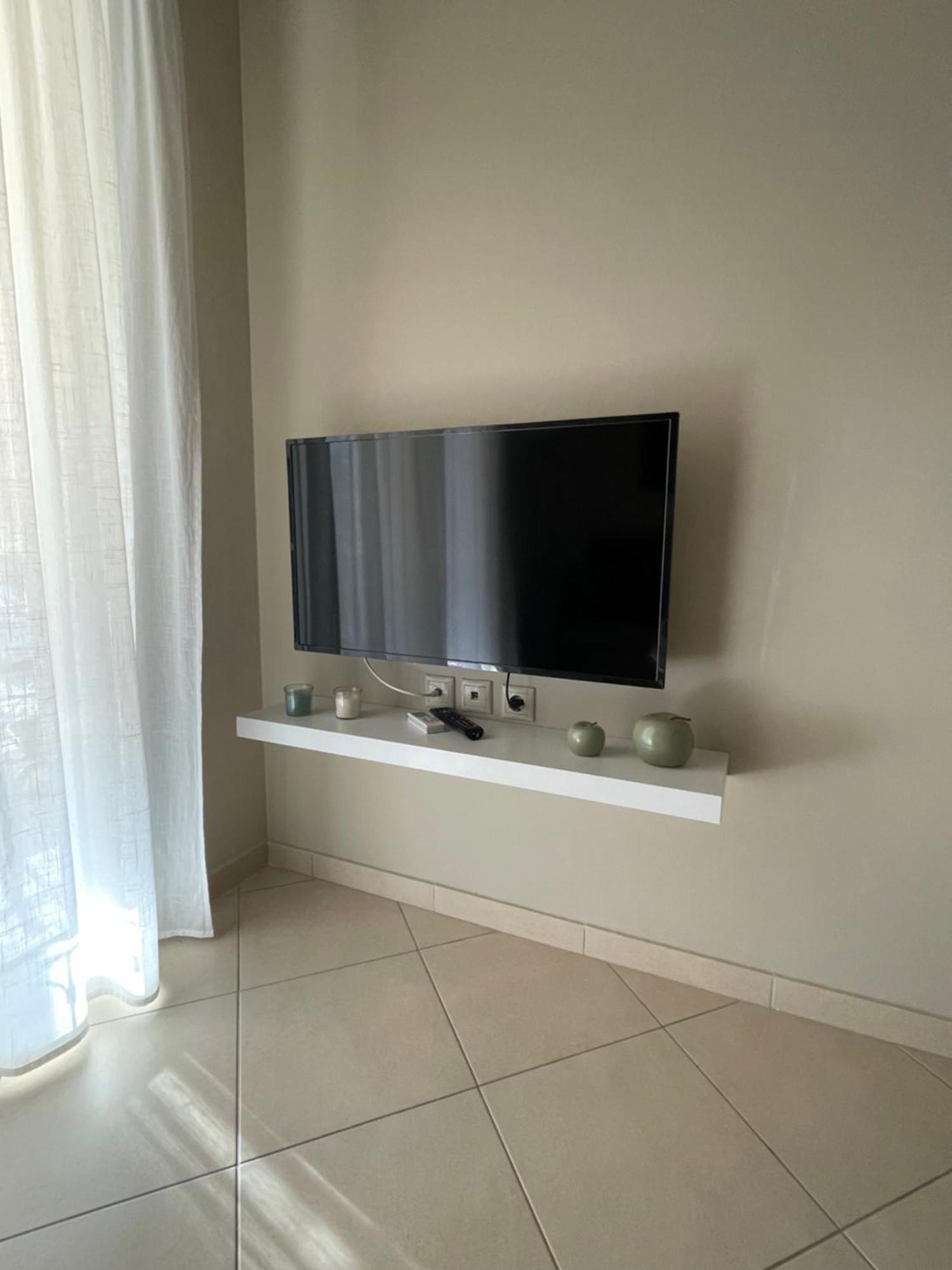 V&V Apartment Tripoli Bagian luar foto